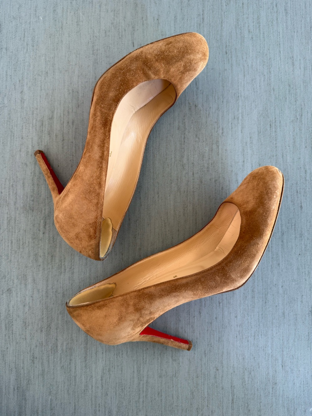 Classic Suede High Heel Pumps in Chestnut Brown